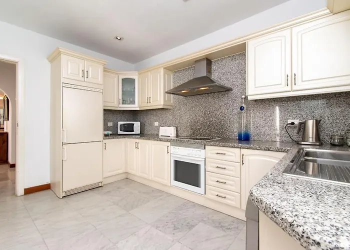 Villa Skylight Wonderful 7 Bedroom *