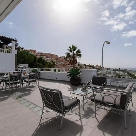 Skylight Wonderful 7 Bedroom Villa *