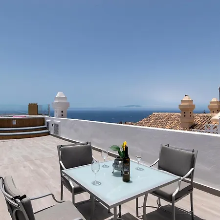 Villa Skylight. Wonderful 6 Bedroom Villa.