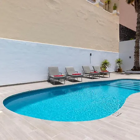 Skylight. Wonderful 6 Bedroom Villa. Villa Costa Adeje (Tenerife)